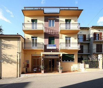 Bed and Breakfast Il Centrale Cortona Exterior foto